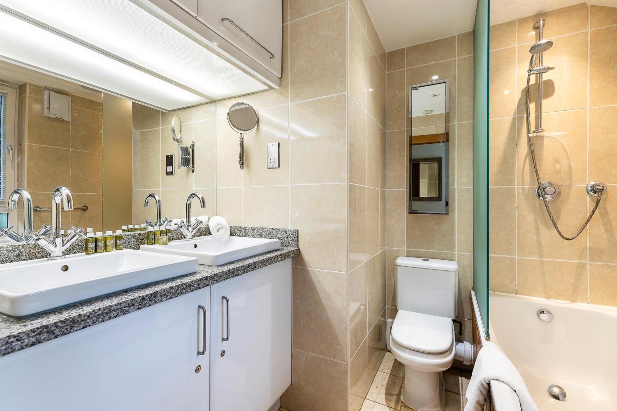 Tower Bridge 2Br Apartment For 6 With Terrace Londyn Zewnętrze zdjęcie